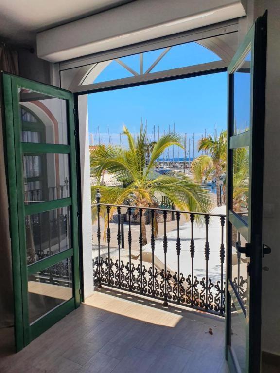 La Venecia De Canarias Hotel apartamentowy *